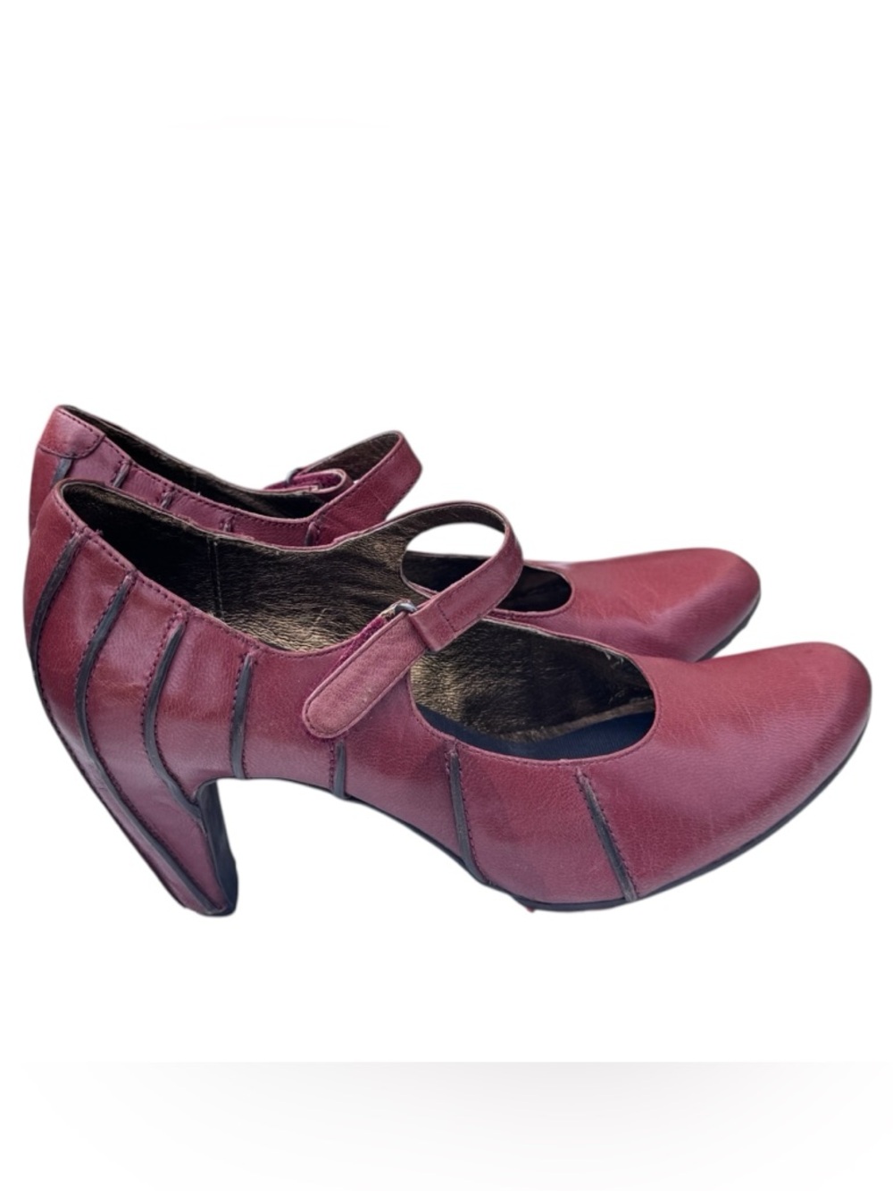 Women’s Burgundy TSUBO Mary Jane High End  Heels 7.5 NICE